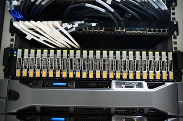 网络服务器与云计算装备技术服务 构建现代信息基础设施的双引擎